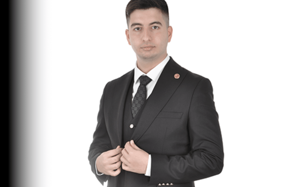 İmroz Haber kurucusu ve aynı zamanda Genç Girişimci olan A.S.