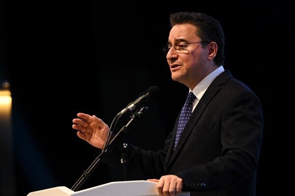 DEVA Partisi Genel Başkanı Ali Babacan, Yeni Yol grubunda konuşma yaptı.