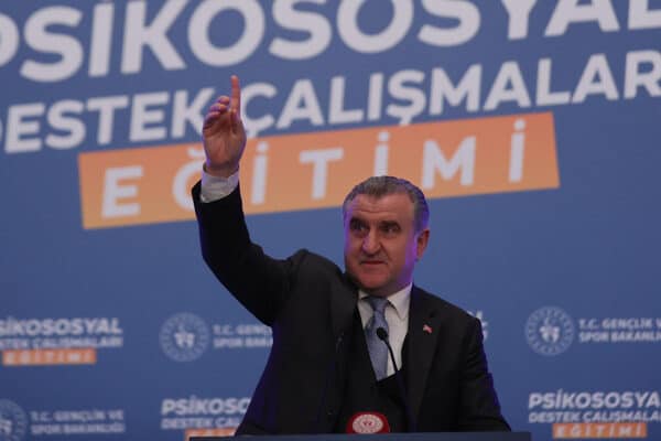 Bakanlıktan yapılan açıklamaya göre, Gençlik ve Spor Bakanlığının açıklamasına göre, Gençlik