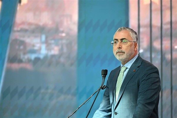 Çalışma ve Sosyal Güvenlik Bakanı Vedat Işıkhan, işsizliğin son 12