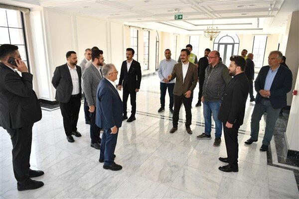 Başkan Büyükkılıç, AK Parti Kayseri İl Başkanı Hüseyin Okandan ile