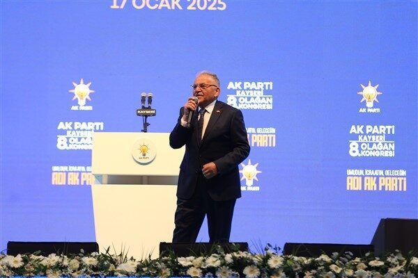 Büyükşehir Belediye Başkanı Dr. Memduh Büyükkılıç, 14 Mart Tıp Bayramı