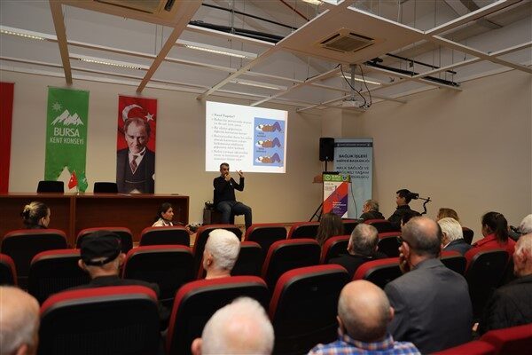 Kronik solunum hastalıklarıyla mücadele etmek amacıyla düzenlenen seminerde, solunumun önemi
