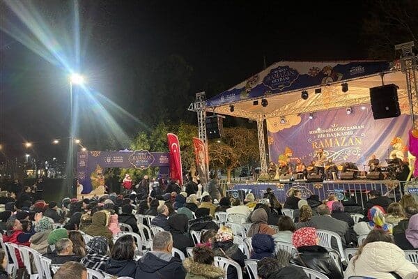  Ramazan, Bursa  Büyükşehir Belediyesi tarafından hazırlanan programlarla bu sene Bursa’da