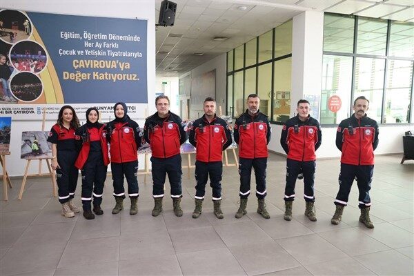 Final programında ilçedeki ilkokul öğretmenlerine eğitim verilirken, tüm eğitimlerin sonunda