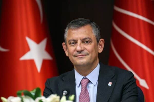 CHP Genel Başkanı Özel, partisinin genel merkezinde düzenlenen Dış Politika