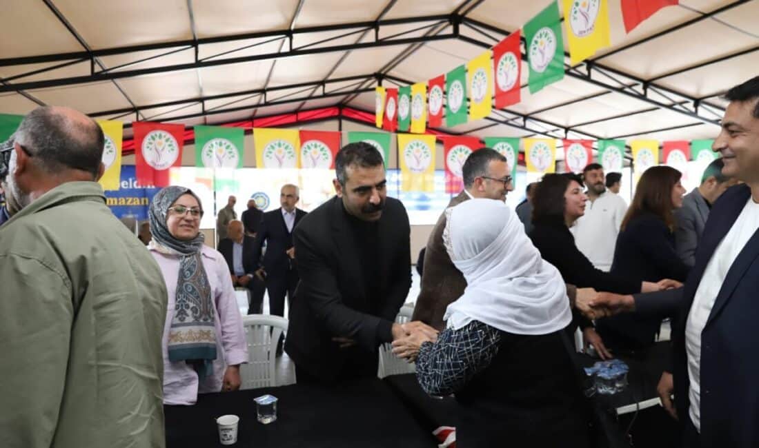 Eş Başkanlar Bucak ve Hatun, Halkların Eşitlik ve Demokrasi Partisi