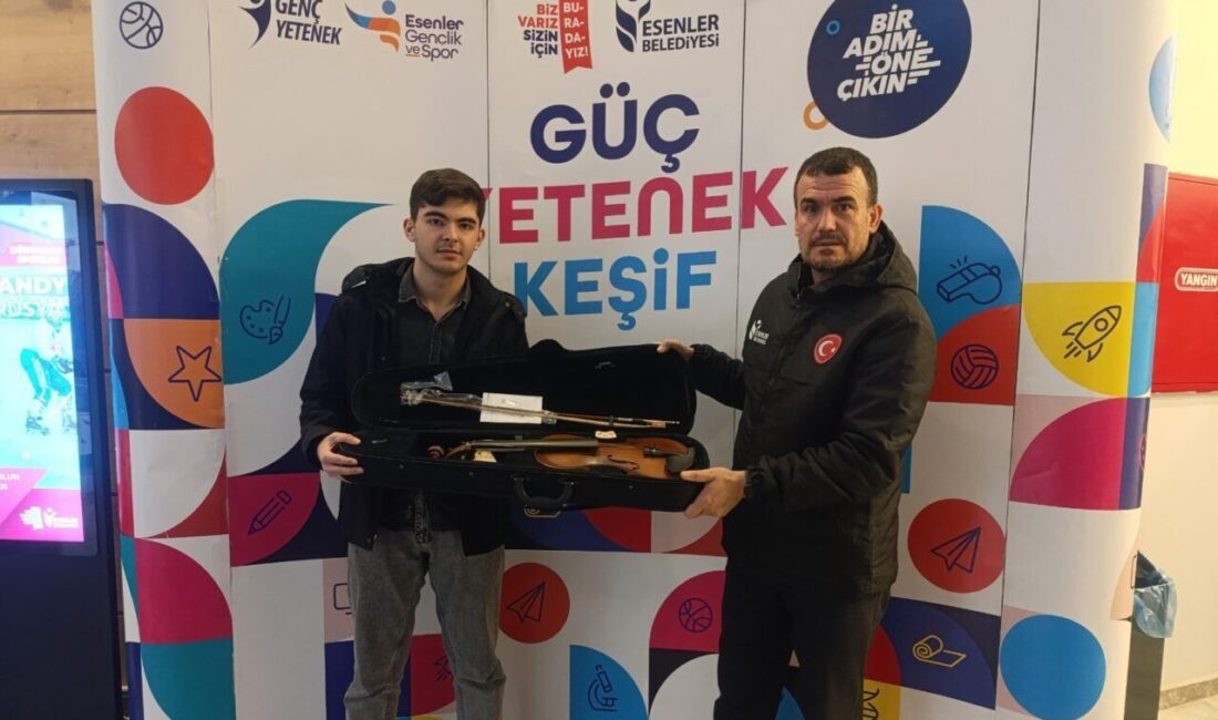 Genç Kart, sadece 1 yıl içinde 100 bin indirme sayısını