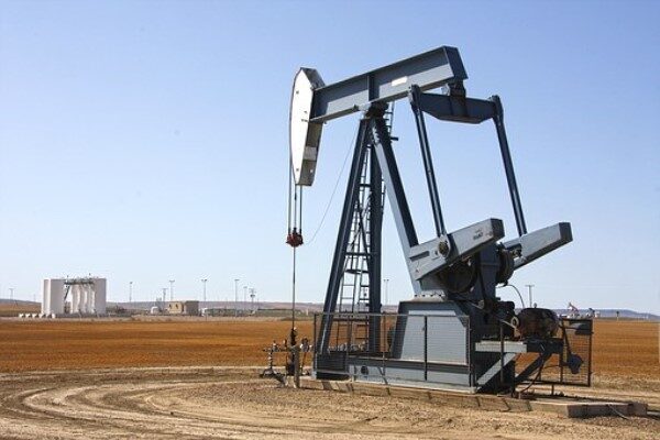Petrol Info Yatırım'ın raporuna göre,  petrol,  yukarı yönlü hareketlenmeler gerçekleştirdi.Ocak ayının