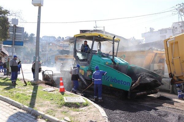  Ekipler, 5 ilçede eş zamanlı olarak çalışmalarını sürdürürken, Gürçeşme Caddesi
