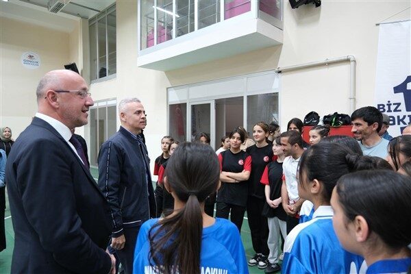 Karaman Gençlik ve Spor İl Müdürlüğü koordinesinde Gençlik Merkezinde gerçekleştirilen