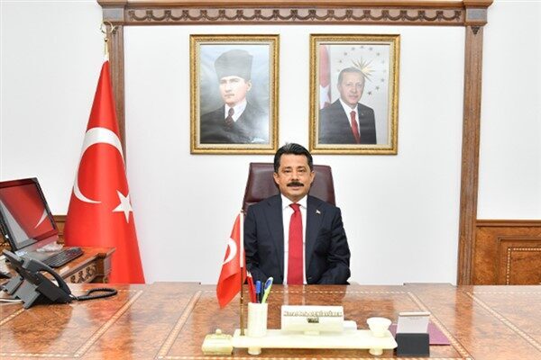 Kırşehir Valisi Murat Sefa Demiryürek, Orta Asya’dan Balkanlara, Orta Doğu’dan