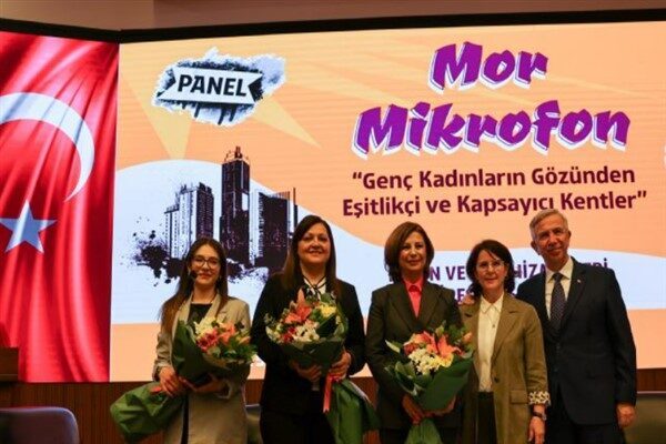 Panelde, Afyonkarahisar Belediye Başkanı Burcu Köksal, Ankara Büyükşehir Belediye Başkanı