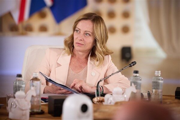 İtalya Başbakanı Meloni, Arjantin'de bazı şehirleri vuran sel felaketinde hayatını