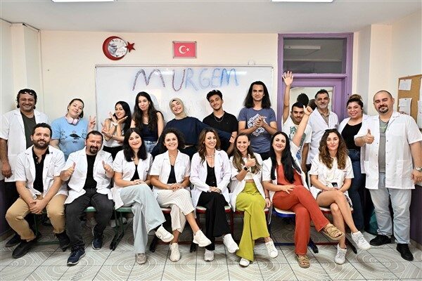 Gençlerin üniversite hayalini gerçeğe dönüştüren bir eğitim merkezi olarak bu