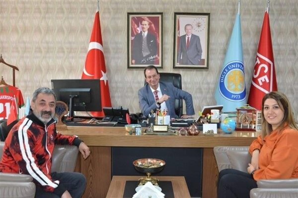 Gerçekleşen ziyarette sanat, kültür ve Diyarbakır’ın sanatsal kimliği üzerine görüş