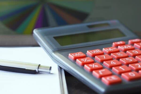 Piramit Menkul Kıymetler'in değerlendirmesinde bugün beklenen verilerde, Asya hisse senedi