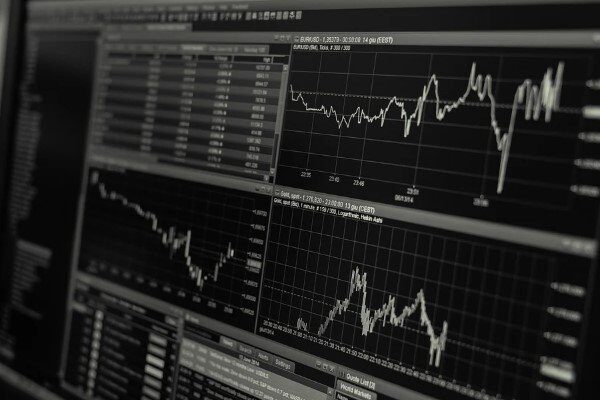 Piramit Menkul Kıymetler’in raporunda BIST100 Endeksinin, perşembe gününü yüzde 0,50