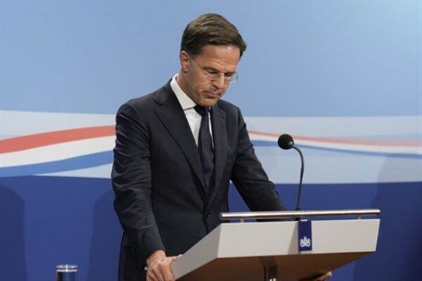 NATO Genel Sekreteri Rutte, daha güçlü bir NATO'nun, savunma için