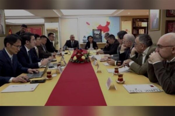 CGTN Türk Haber Merkezi, Türk akademisyenler, gazeteciler ve Çin Uluslararası Araştırmalar Enstitüsü’nden