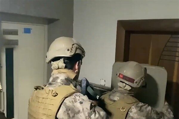 İçişleri Bakanı Yerlikaya, Adana’da S.B’nin, İstanbul’da H.Y. ve B.B’nin (yurt
