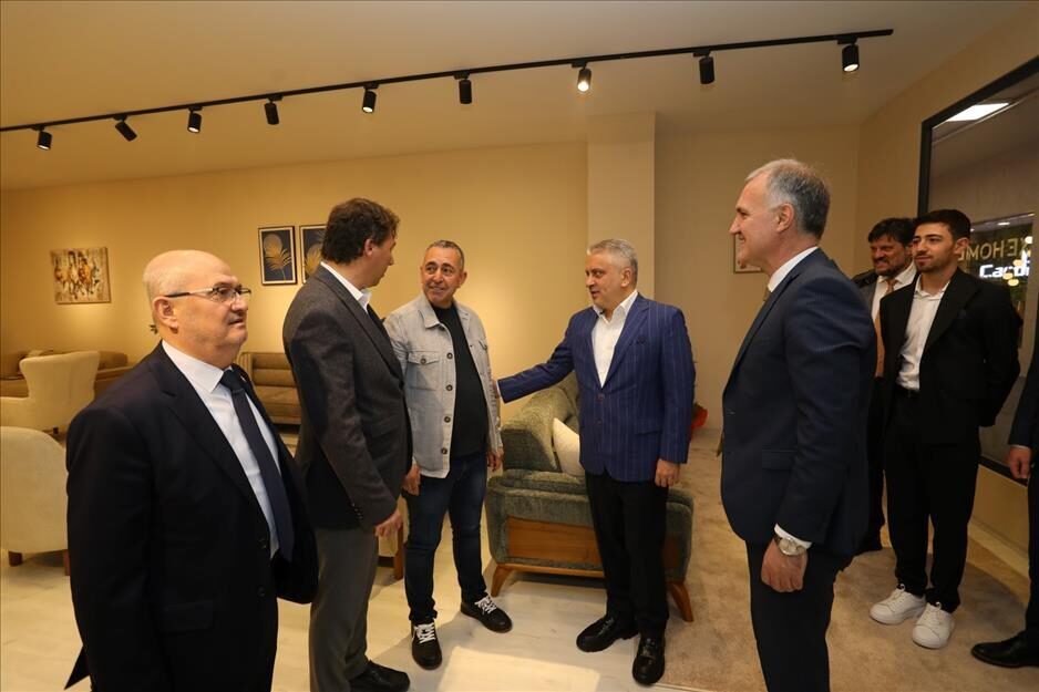 İnegöl’de mobilya şöleni Salı günü başladı. 52. Uluslararası İnegöl Mobilya