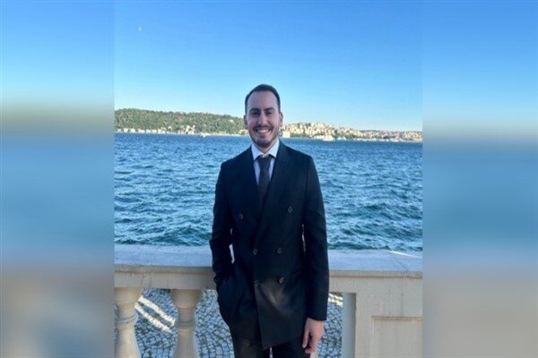 Platformun hem bireylere kolaylık sağladığı hem de yerel esnafa kazandırdığı