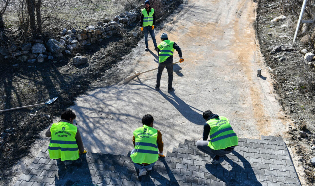 Fen İşleri Daire Başkanlığı, çevre ilçelerdeki mahalle meydanlarına giden bağlantı
