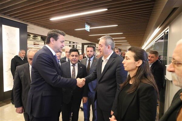 Saadet Partisi Genel Başkanı Mahmut Arıkan, yoğun bakımda tedavisi süren