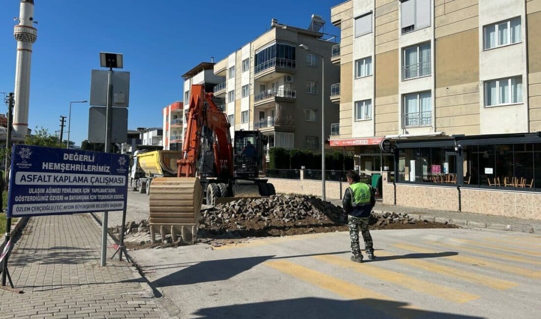 Kente yeni yollar kazandırmak ve mevcut yolları yenilemek için çalışmalarını