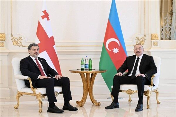 Azerbaycan Cumhurbaşkanı İlham Aliyev, resmi ziyaret kapsamında Azerbaycan Cumhuriyeti’ne giden