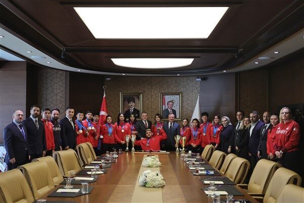 Gençlik ve Spor Bakanı Osman Aşkın Bak, 27-31 Mart tarihleri
