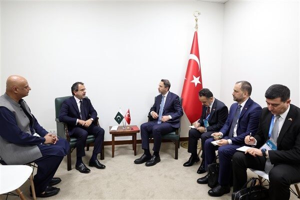 Enerji ve Tabii Kaynaklar Bakanı Bayraktar, İslamabad’daki programı kapsamında Pakistan
