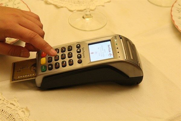 Ticaret Bakanı Bolat, 1 Nisan’a kıyasla, 2 Nisan Çarşamba günü,