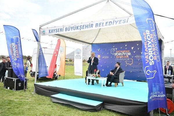 Büyükkılıç, programda, onlarca vatandaşın sorusunu yanıtlayarak, şehir ve vatandaşlar için