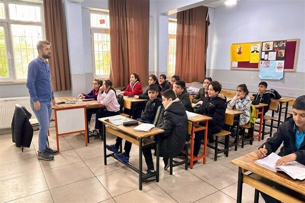 Batman Valiliği'nden yapılan açıklamaya göre, Batman Merkez Ziya Gökalp Ortaokulu’nda