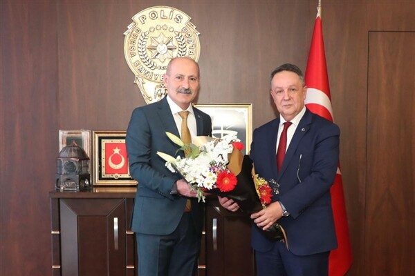 Türkiye genelinde Polis Haftası coşkuyla kutlanmaya başlandı. BBP Genel Başkan