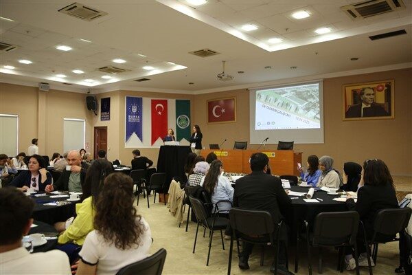 Çalışmalar kapsamında her iki üniversiteden lisans ve lisansüstü öğrencilerden, mezunlardan