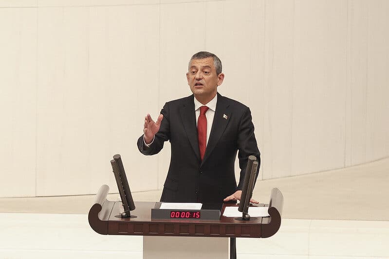 Cumhuriyet Halk Partisi (CHP) Genel Başkanı Özgür Özel, 23 Nisan