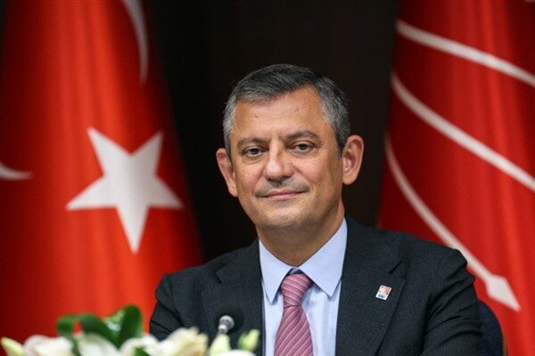 Partiden yapılan açıklamada  “Genel Başkanımız Özgür Özel, sağlık sorunları gerekçesiyle