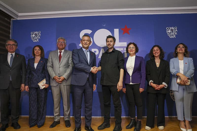 CHP Genel Başkanı Özgür Özel, SOL Parti Genel Başkanı Önder