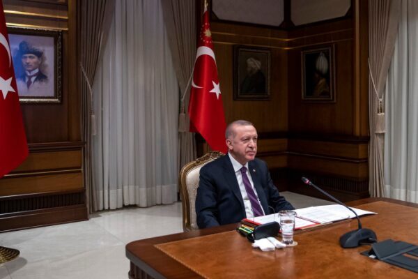 Cumhurbaşkanı Erdoğan, Antalya Diplomasi Forumu için Türkiye’de bulunan Bulgaristan Başbakanı