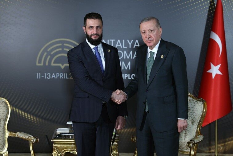 Cumhurbaşkanı Recep Tayyip Erdoğan, Antalya Diplomasi Forumu için Türkiye’de bulunan Suriye