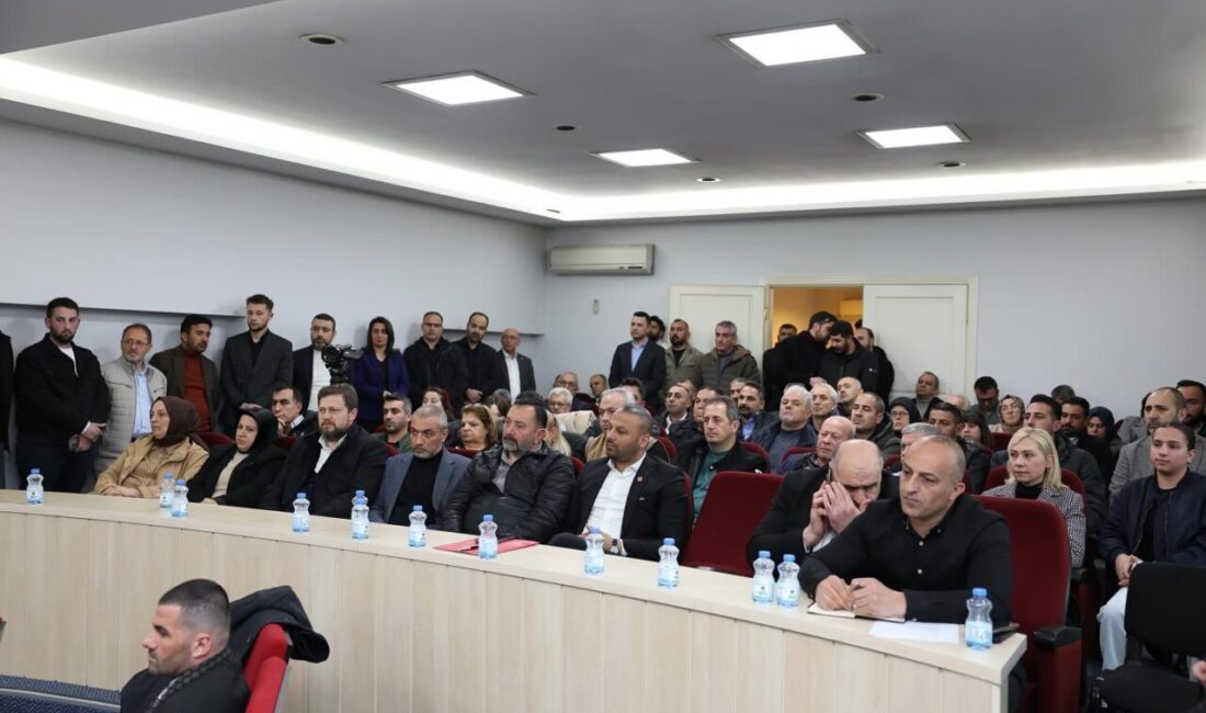 Derince Belediye Başkanı Av. Sertif Gökçe’nin başkanlığında gerçekleştirilen toplantı, açılış