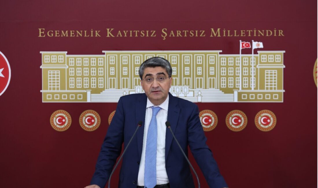 İYİ Parti Milletvekili Ertuğrul Ekmen, RTÜK'ün tarafsızlığını yitirdiğini iddia ederek,
