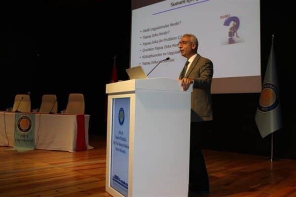 Dicle Üniversitesi tarafından 15 Temmuz Kültür ve Kongre Merkezi Celal