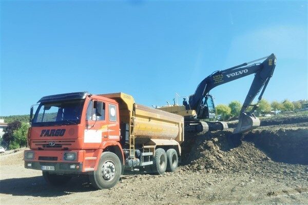 Düzce Belediyesinin 63 mahallesinin kentsel ve evsel temizliğinin yanı sıra