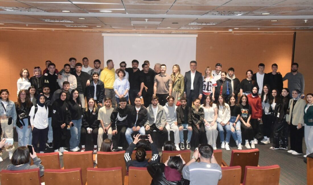 Etkinliğin moderatörlüğünü Spor Bilimleri Fakültesi Spor Yöneticiliği Bölümü Dr. Öğr.