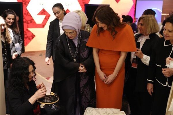 Cumhurbaşkanı Recep Tayyip Erdoğan'ın eşi Emine Erdoğan, 4. Antalya Diplomasi