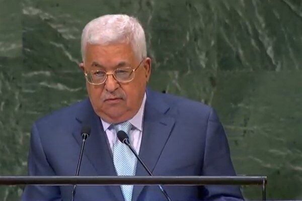 Hamas Gazze'yi kontrol ederken, Başkan Abbas Batı Şeria'daki Ramallah kentindeki